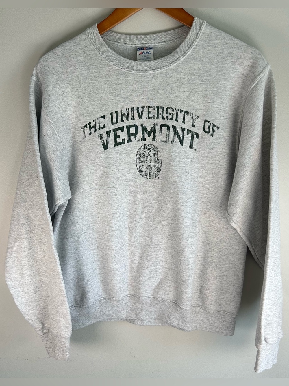 University Of Vermont Crewneck Sweatshirt Size S Gray Jerzees Pullover Sweater